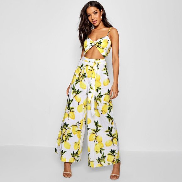 Boohoo Lemon Print Tie-front Culotte Jumpsuit - Picture 1 of 8